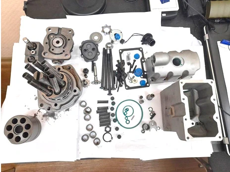 Фото 68. Детали разобранного насоса