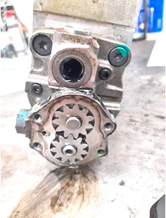 Фото 13. Шестерни топливоподкачивающего насоса без повреждений